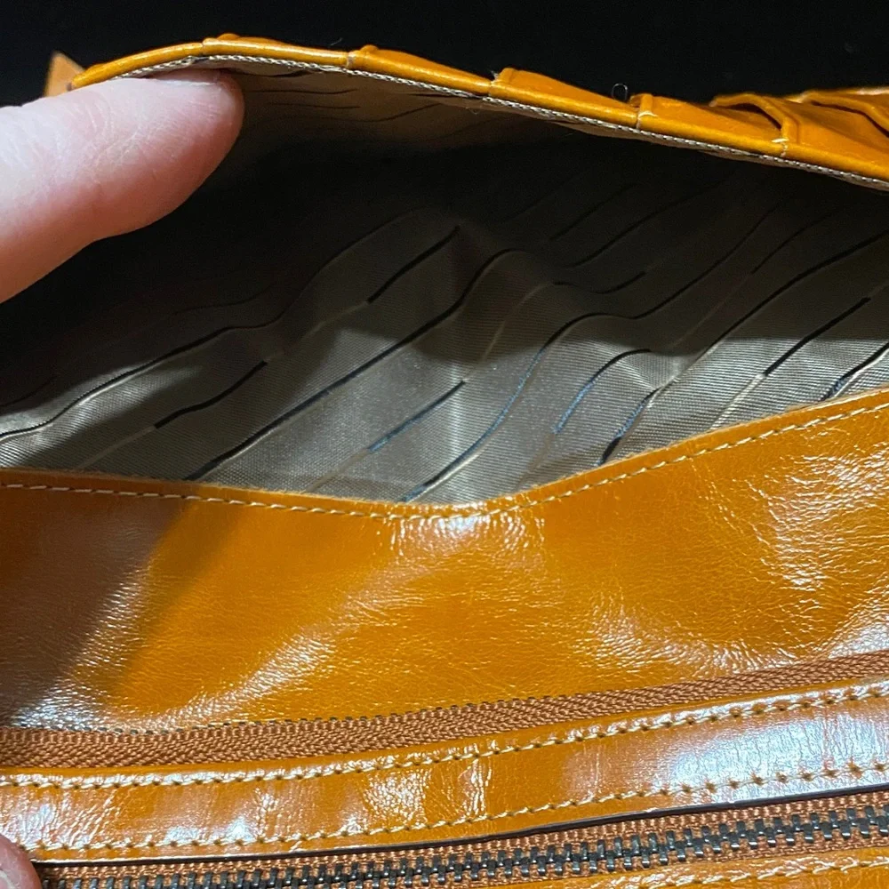 Vintage Leather Wristlet Wallet